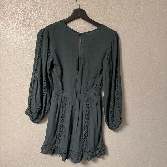 American Eagle Romper size XXS Teal Green Blue Lace Inset Long Sleeve Boho Women - Picture 2 of 7